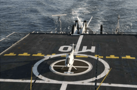 Appontage de drone sur frégate